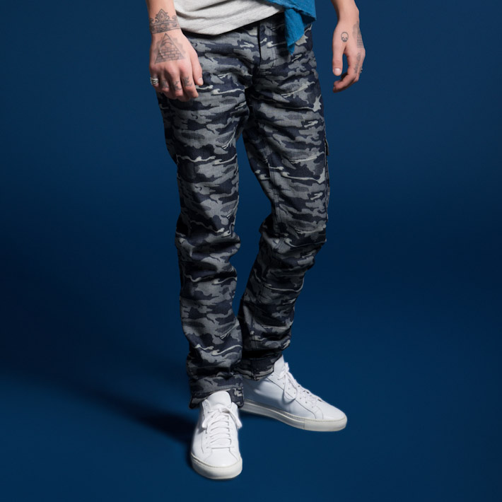 Outclass pánské kalhoty maskáčový vzor