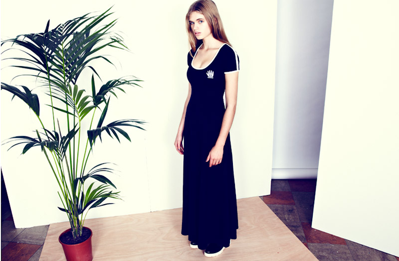 Lazy Oaf černé dlouhé šaty