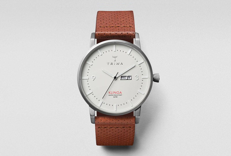 Hodinky Triwa Klinga – světle hnědý náramek, stříbrné pouzdro, bílý ciferník