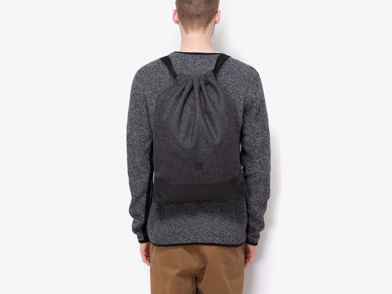Ucon Volker Bag – stylový pytel na záda, batoh, černý, vlněný
