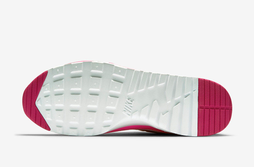 Nike Air Max Thea — detail podrážky