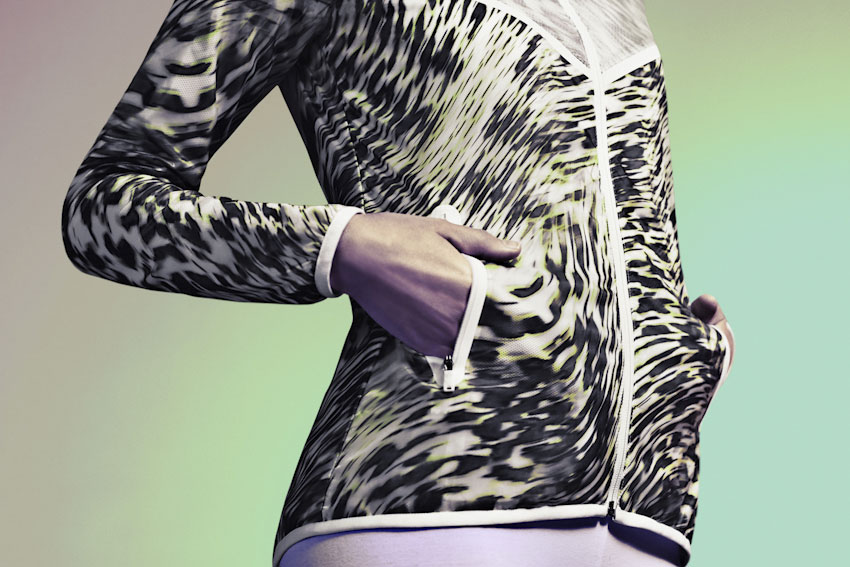 Nike Tech Hyperfuse Windrunner – dámská bunda s kapucí, sportovní větrovka – 2015