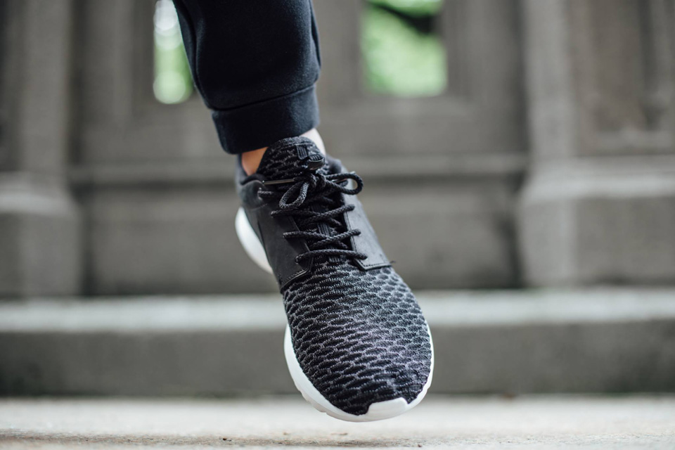 Nike Roshe One NM Flyknit Premium — černé boty, pánské a dámské tenisky, sneakers, Roshe Run, běžecké