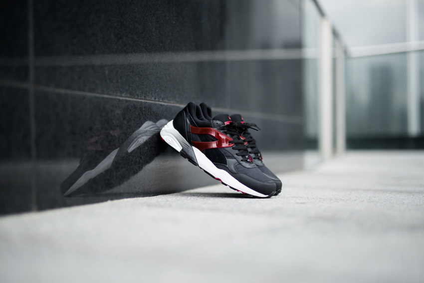 Puma Trinomic R698 — černé, červený detail, sneakers, tenisky, pánské, dámské