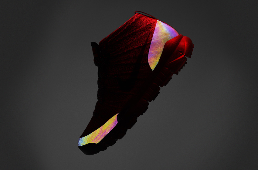 Nike Flyknit Trainer Chukka SneakerBoot — dámské zimní boty, kotníkové, červené, vlněné, s reflexními prvky
