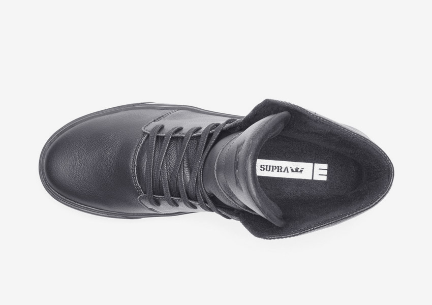 Supra Camino — kotníkové boty — černé — horní pohled