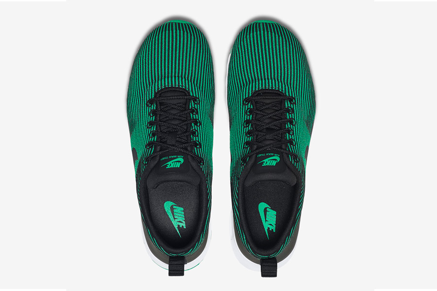 Nike Air Max Thea Jacquard — dámské boty — horní pohled — tenisky, sneakers — textilní, veganské