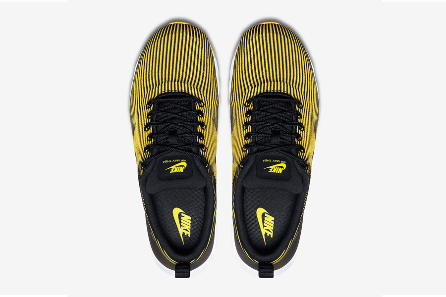Nike Air Max Thea Jacquard — dámské boty — horní pohled — tenisky, sneakers — textilní, veganské