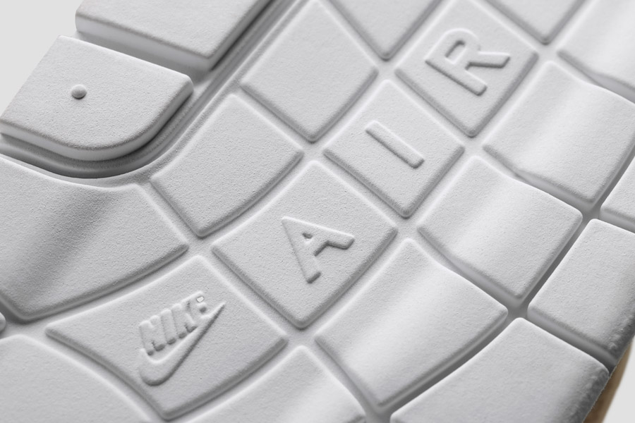 NikeLab Air Max 1 Royal — bílá podrážka, detail — Nike Air Max 1