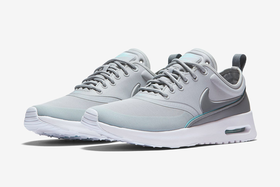 Nike Air Max Thea Ultra — dámské boty — tenisky — sneakers — šedé, modré
