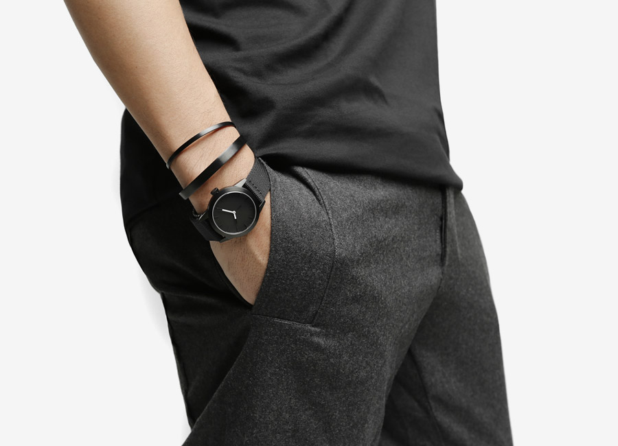 Triwa x Stampd — černé hodiny — pánské, dámské — minimalistické, náramkové