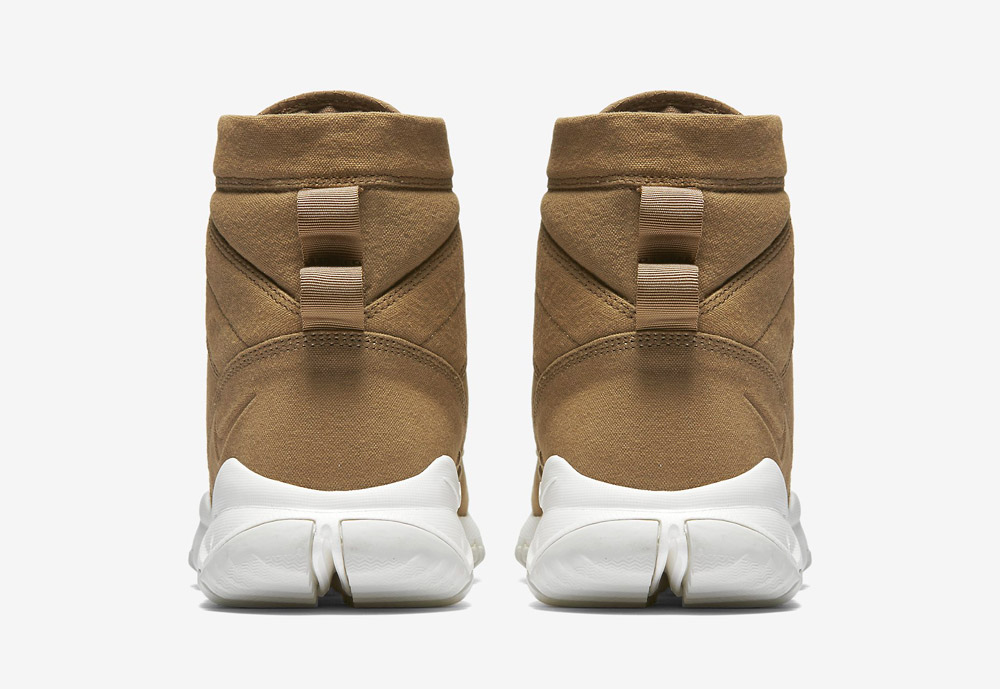 Nike SFB Field 6" Canvas — vysoké kotníkové boty — béžové, hnědé, pískové — zadní pohled