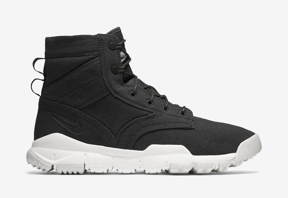 Nike SFB Field 6" Canvas — vysoké kotníkové boty — zimní, podzimní — pánské — černé