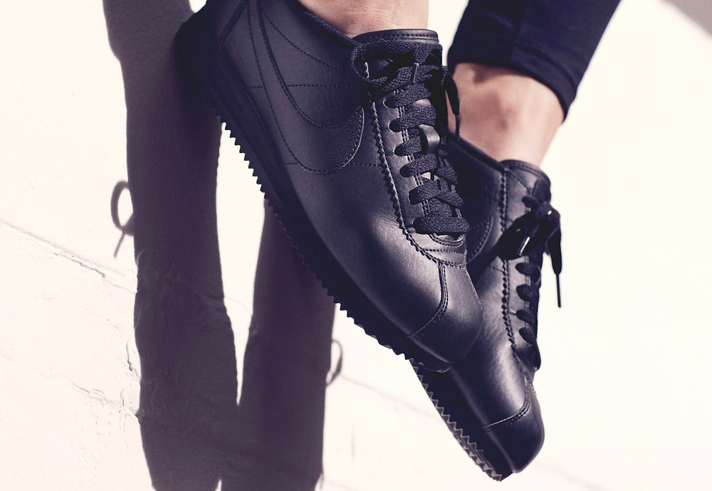 Nike Beautiful x Powerful Collection — Nike Classic Cortez Premium — dámské boty — tenisky — sneakers — černé