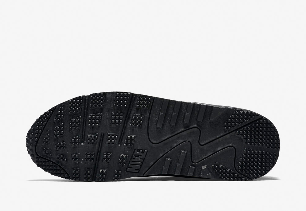 Nike Air Max 90 Mid Winter — černá podrážka