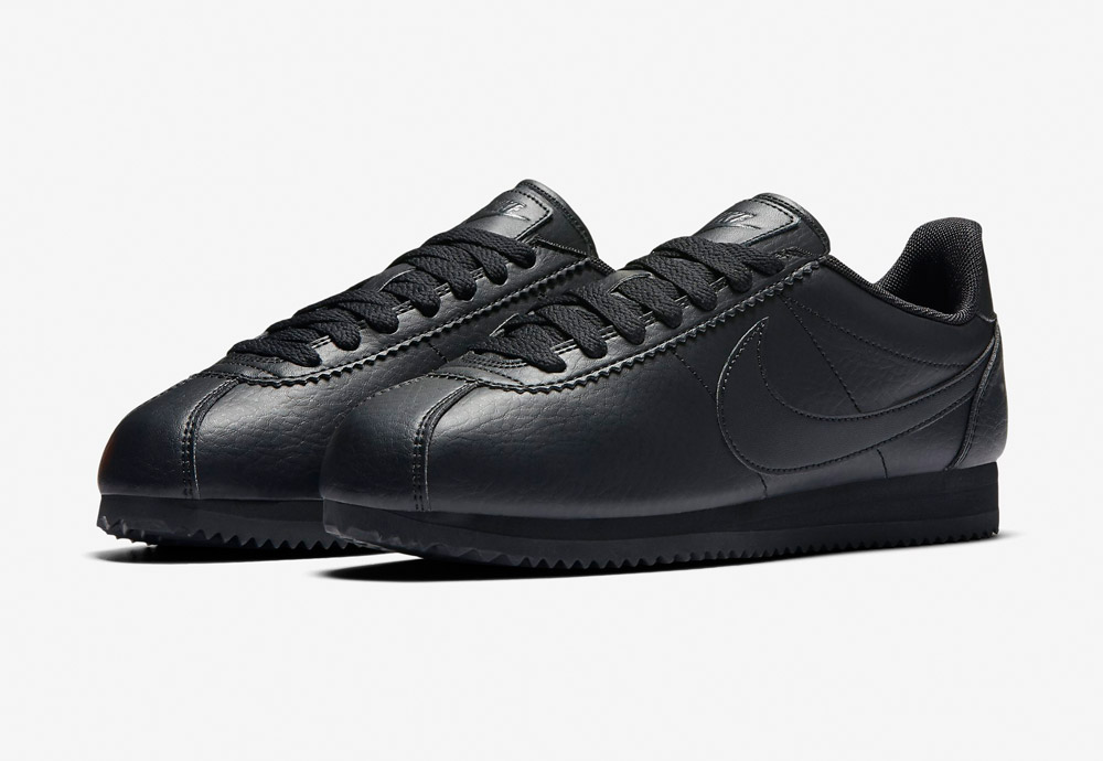 Nike Classic Cortez Premium — dámské boty — tenisky — sneakers — černé