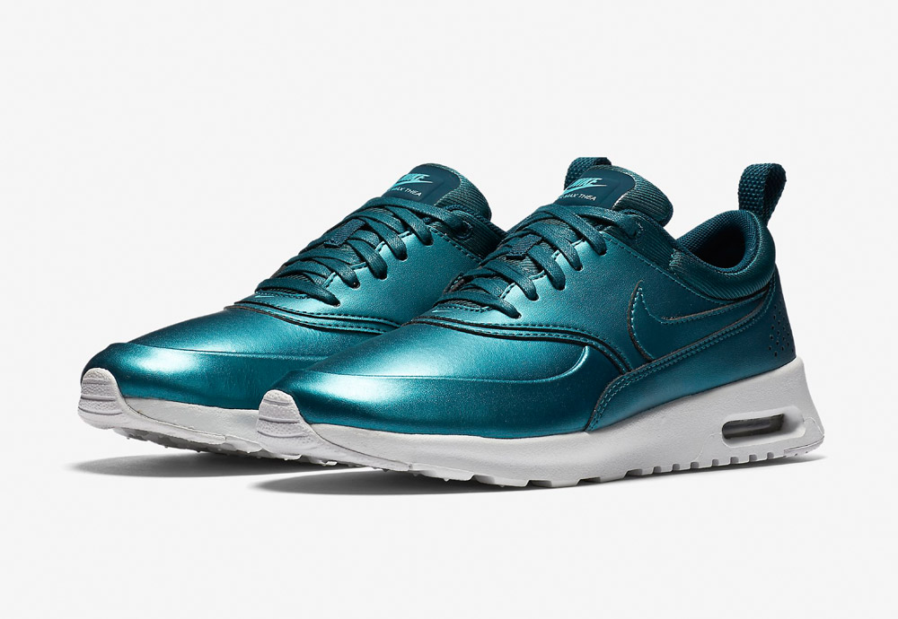 Nike Air Max Thea SE — dámské boty — tenisky — sneakers — metalické — modré, zelené