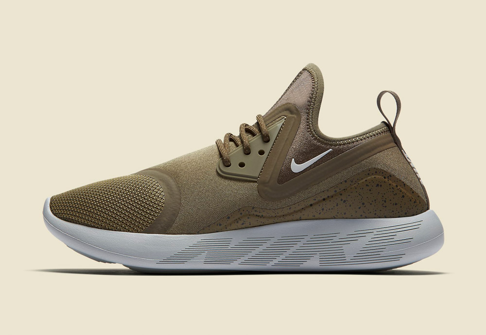 Nike LunarCharge Essential — boty — tenisky — sneakers — sportovní — dámské — zeleno-hnědé, olivové