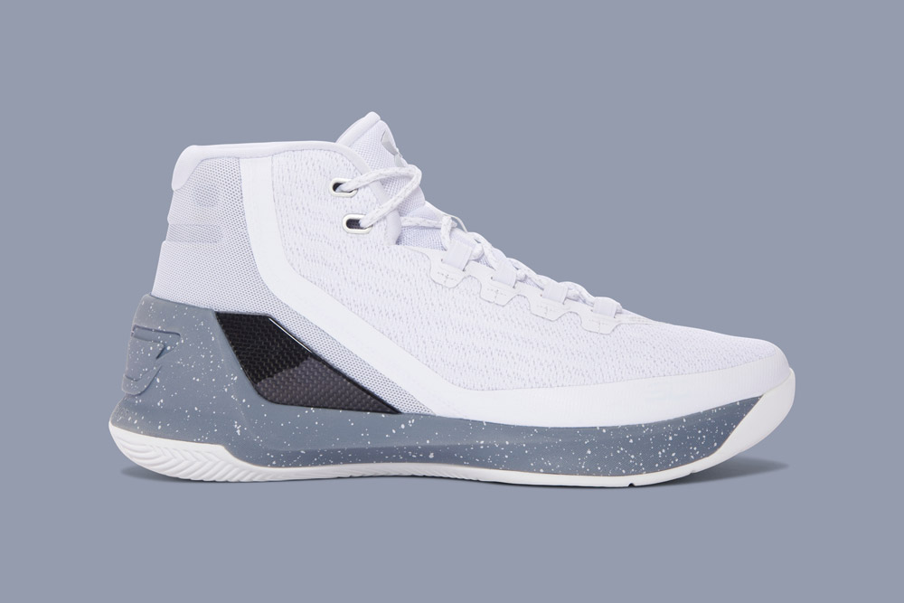 Under Armour Curry 3 — basketbalové boty — kotníkové — pánské — tenisky — sneakers — bílé, šedá podrážka (white, grey)