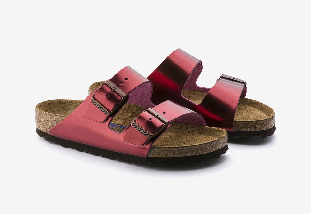 Birkenstock — korkové pantofle — Arizona — dámské — kožené — červené, turmalínové — metalické — Metallic Tourmaline