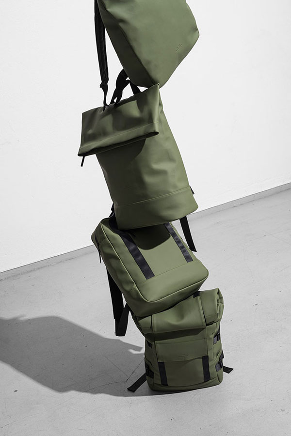Ucon Acrobatics — olivově zelené batohy — pogumované, nepromokavé — série Lotus