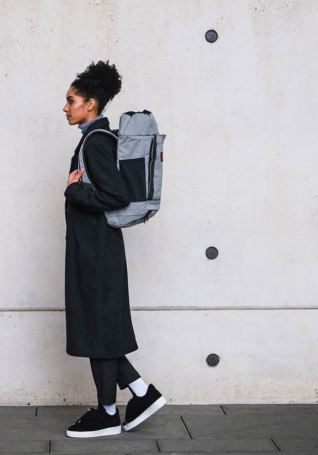 Pinqponq — Blok Rucksack — šedý recyklovaný batoh z PET — grey recycled backpack — sustainable