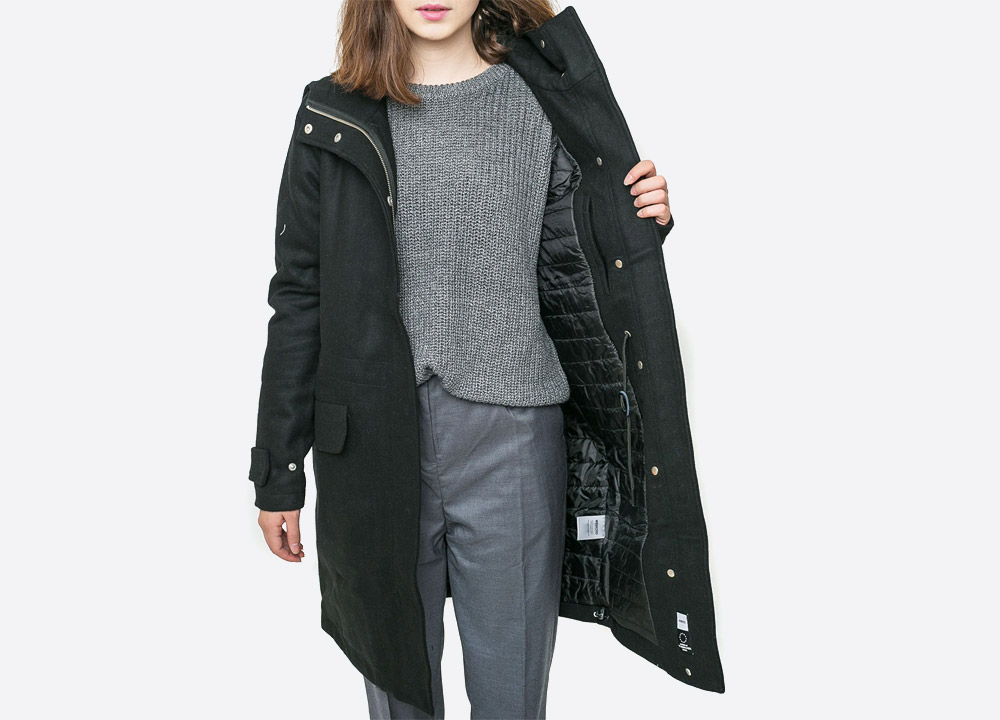 Wemoto — Sania — dámský zimní kabát s kapucí — černý — black winter women’s hooded coat — podzim/zima 2017