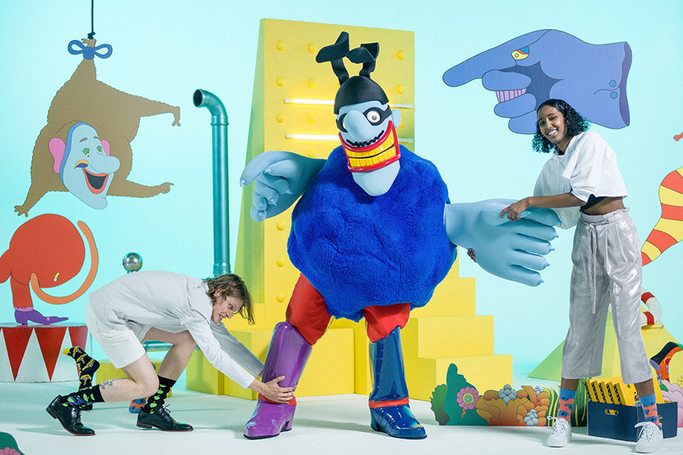 Happy Socks x The Beatles — vysoké veselé barevné ponožky — bavlněné — pánské, dámské — limitovaná edice