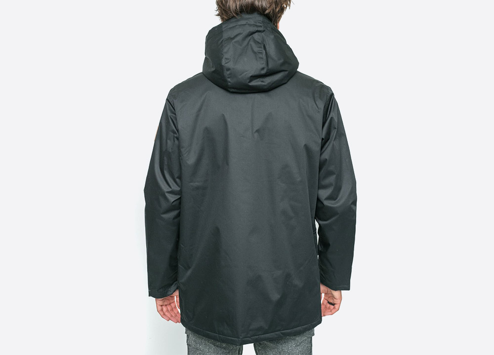 Makia — Field — pánská zimní bunda s kapucí — černá — black men’s hooded winter jacket
