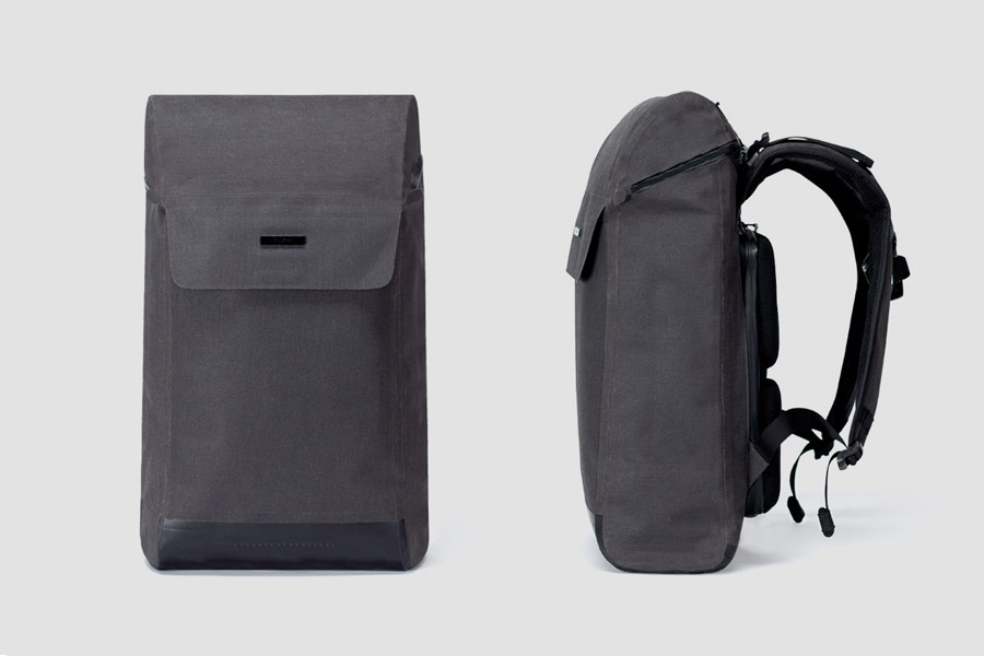 Visvo Novel 1.0 Backpack — hi-tech batoh s osvětlením a power bankou — šedý — cyklistický batoh — grey hi-tech backpack with power bank and lights — city cyclist backpack