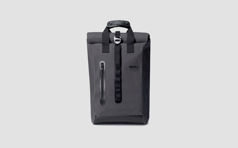 Visvo Novel 2.0 Backpack — hi-tech batoh s osvětlením a power bankou — šedý — cyklistický batoh — grey hi-tech backpack with power bank and lights — city cyclist backpack