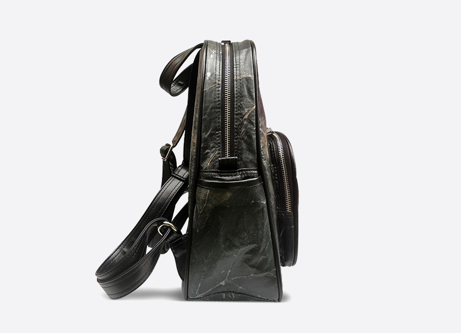 Thamon London — batoh z listů — černý — veganský — black vegan leaf backpack — fashion