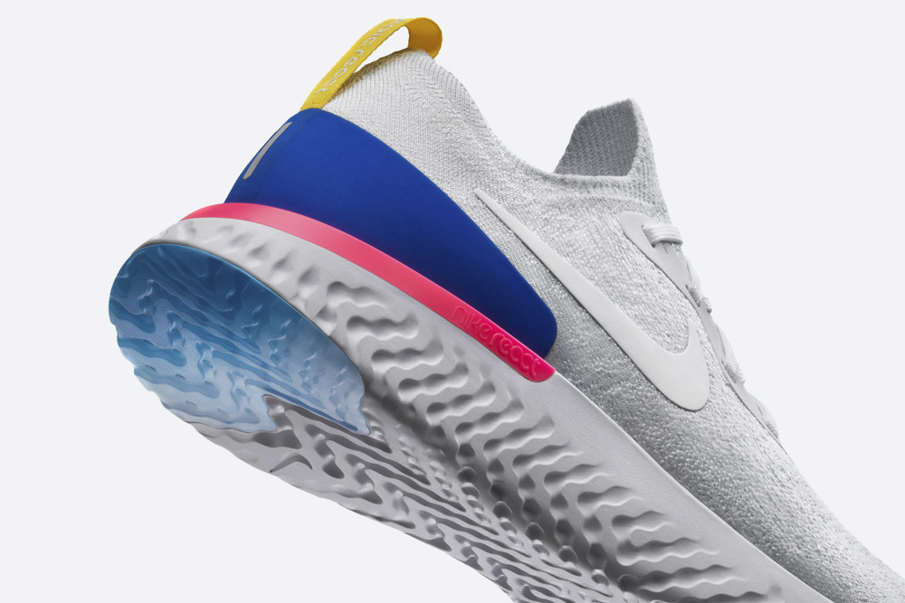 Nike Epic React Flyknit — bílé boty — tenisky — sneakers
