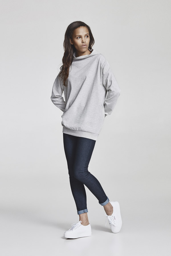 Makia — dámská dlouhá mikina bez kapuce — šedá, melírovaná — jaro 2018 — dámské oblečení