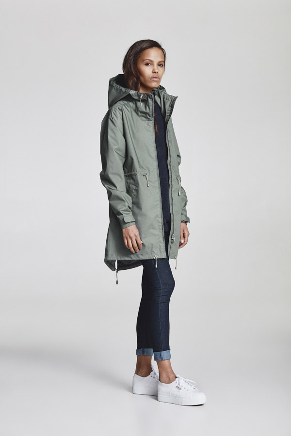 Makia — dámská parka s kapucí — delší jarní bunda — olivově zelená — jaro 2018 — dámské oblečení