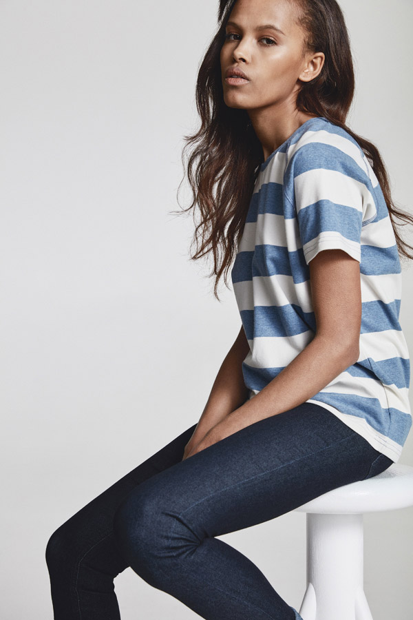 Makia — dámské pruhované tričko — modro-bílé — jaro 2018 — dámské oblečení