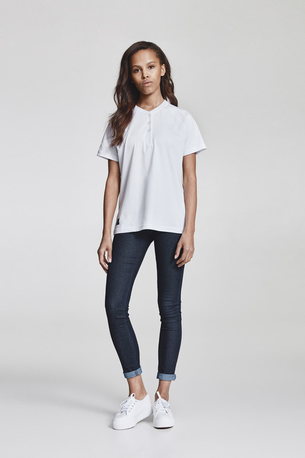 Makia — dámské tričko s knoflíčky — bílé — jaro 2018 — dámské oblečení