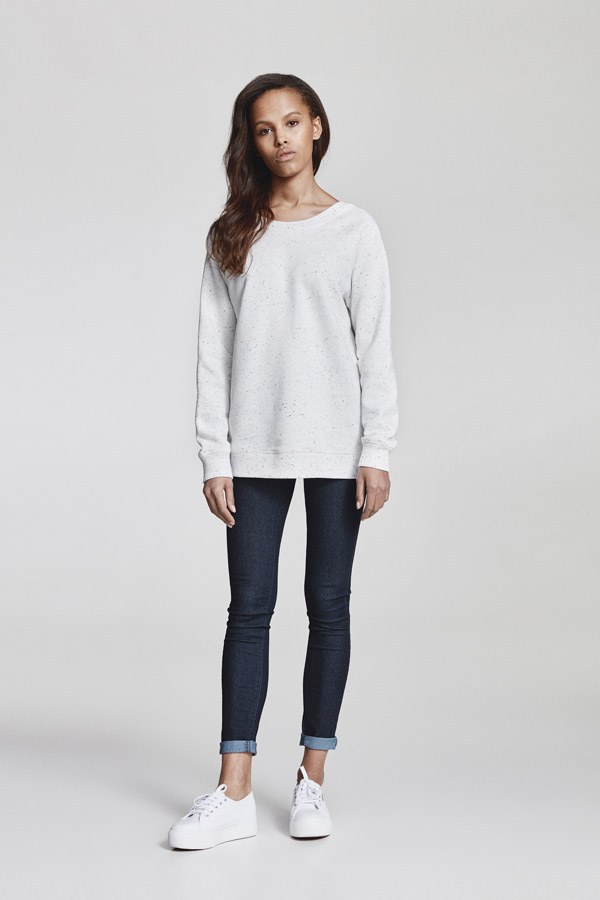 Makia — dámská bílá mikina se skvrnami — jaro 2018 — dámské oblečení