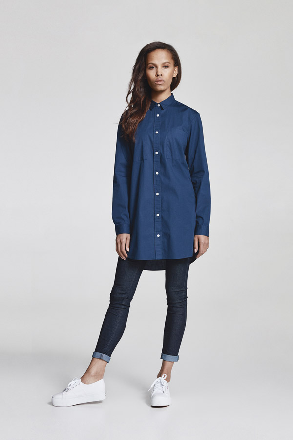 Makia — dlouhá dámská košile s dlouhými rukávy — modrá — jaro 2018 — dámské oblečení