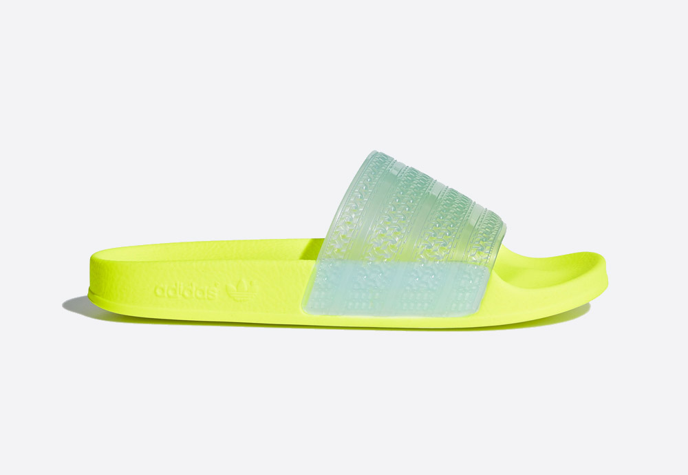 adidas Originals Adilette Lilo — dámské pantofle — letní nazouváky — žluté, zelené, křiklavé — womens green/yellow slides