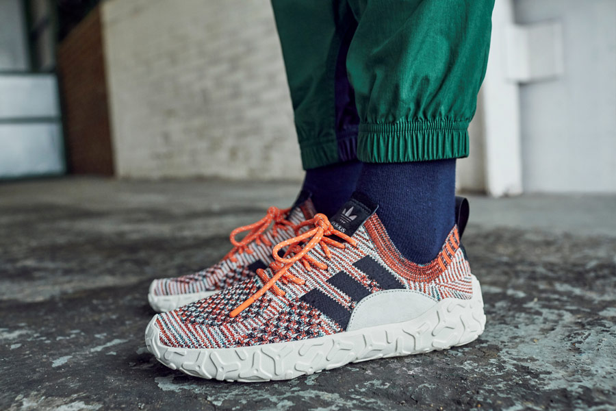 adidas Originals Atric Pack — barevné boty F/22 Primeknit — sneakers