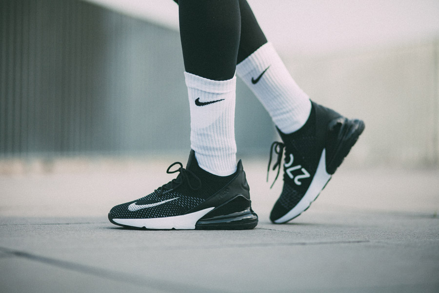 Nike Air Max 270 Flyknit — tenisky — šedé — boty — sneakers — lookbook
