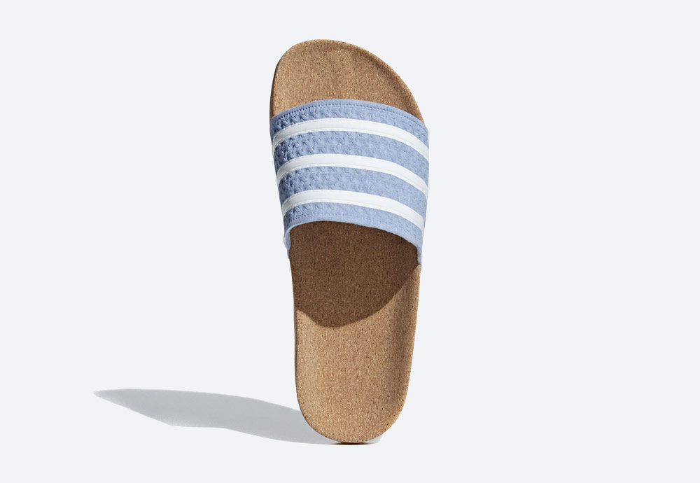 adidas Originals Adilette Cork — korkové pantofle — dámské — letní nazouváky — modré, pastelové — womens cork pastel blue slides