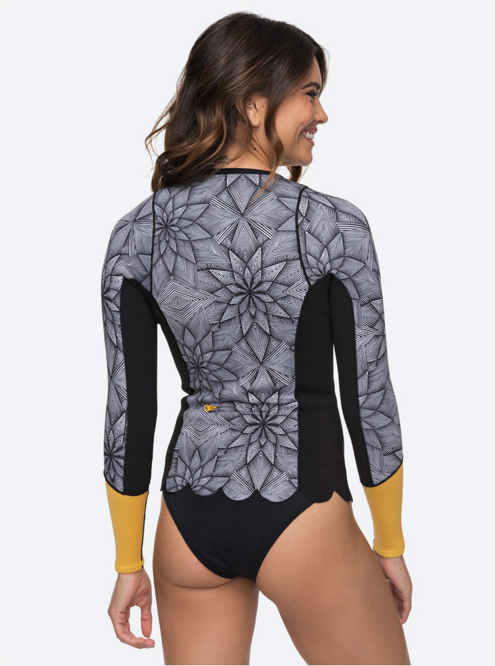 Roxy Pop Surf — neoprenová bunda na zip, surfařská — dámská — swimjacket, wetsuit jacket — černá s barevným vzorem léto 2018