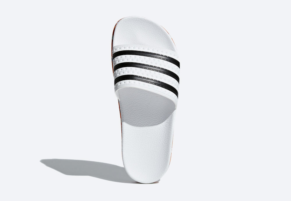 adidas Originals Adilette Bold — pantofle na platformě — dámské nazouváky — bílé, zdobené — womens white platform slides
