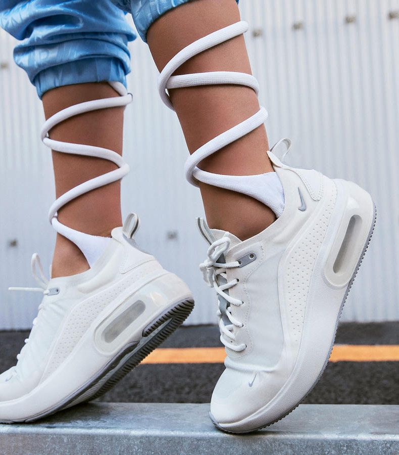 Nike Air Max Dia — dámské boty — sneakers — tenisky — bílé — look