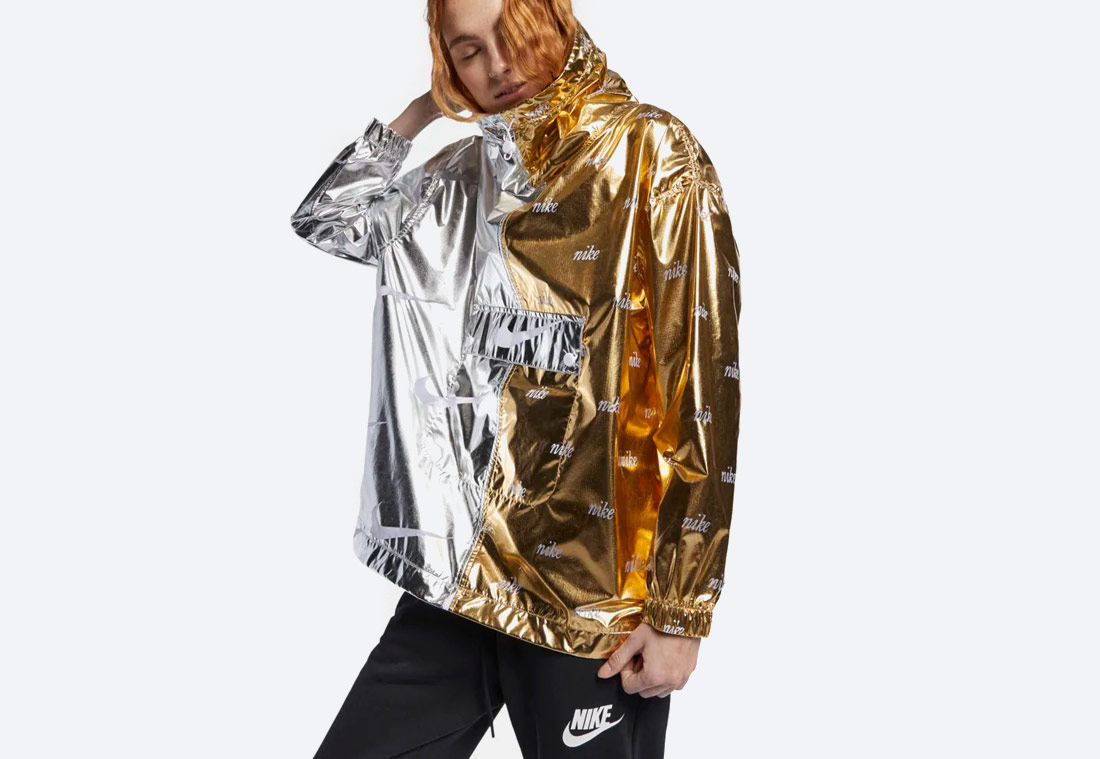 Nike Sportswear Metallic Jacket — sportovní bunda s kapucí — zlatá, stříbrná — metalická — dámská