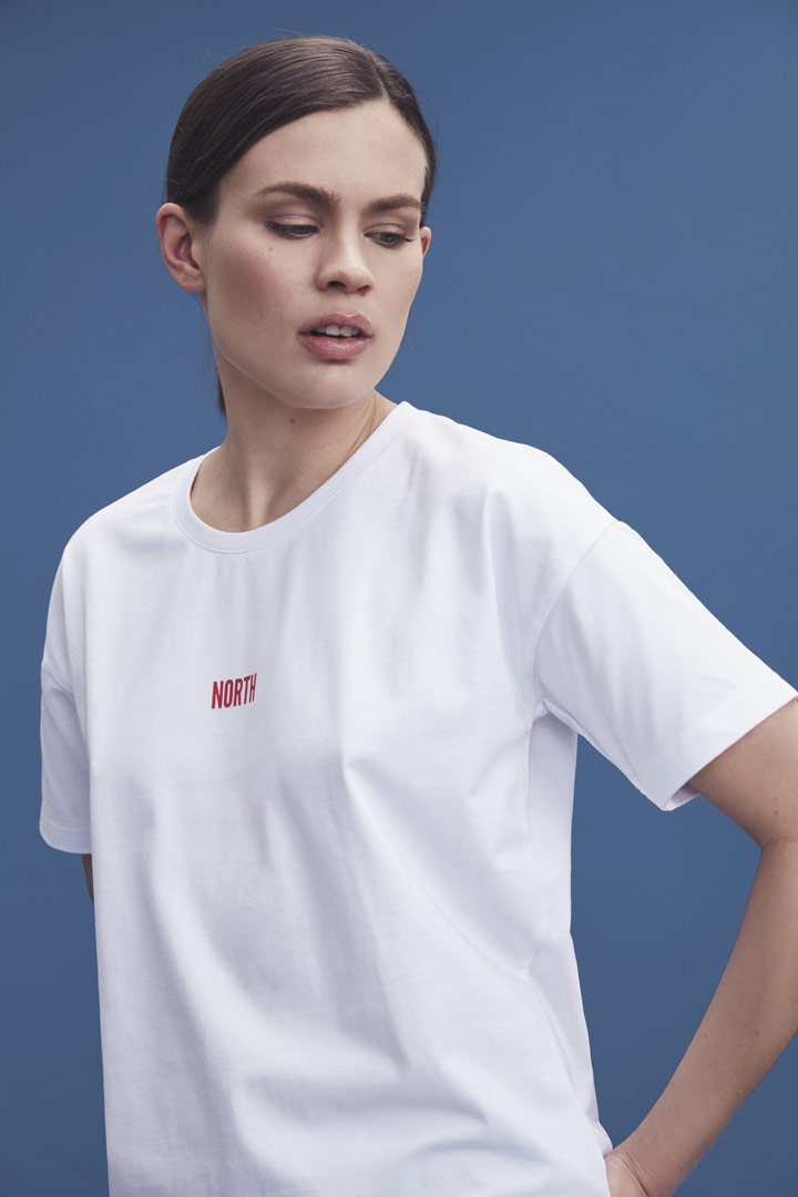 Makia — bílé tričko s krátkými rukávy — dámské — jaro/léto 2019