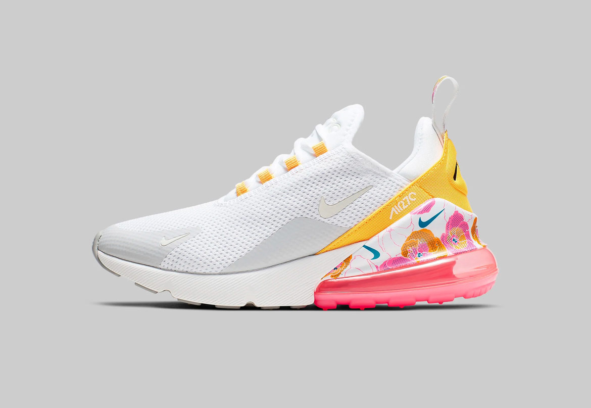 Nike Air Max 270 SE Floral — dámské boty s květinovýmí vzory — bílé s růžovými a žlutými detaily — sneakers