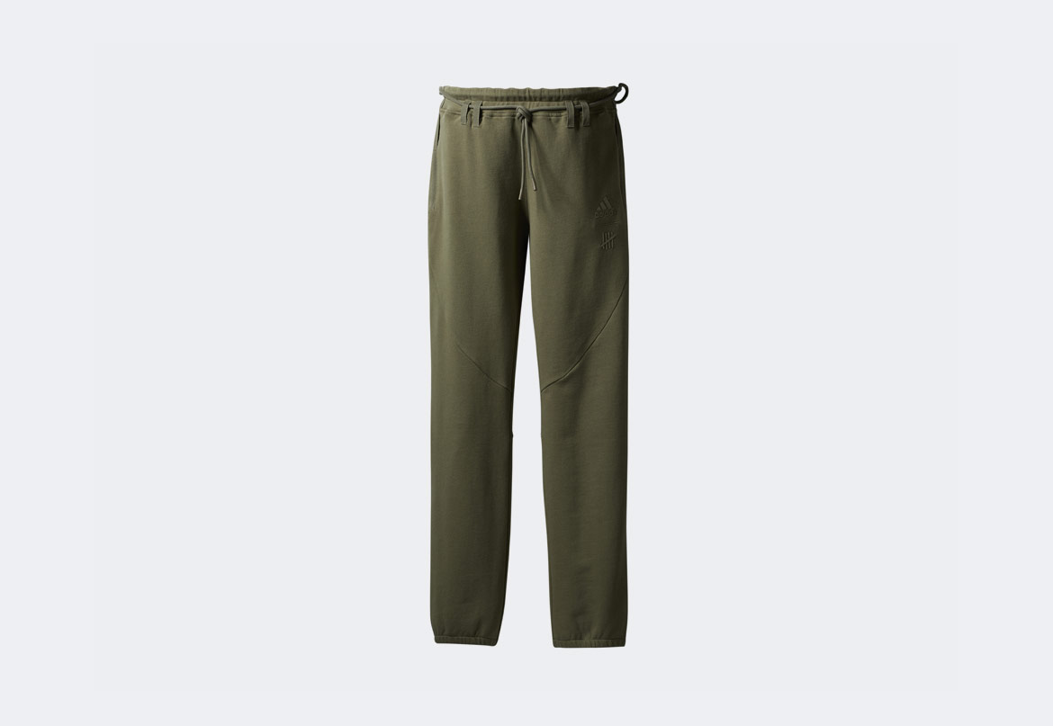 adidas x Undefeated — Sweat Pants — tepláky joggers — zelené (army green)